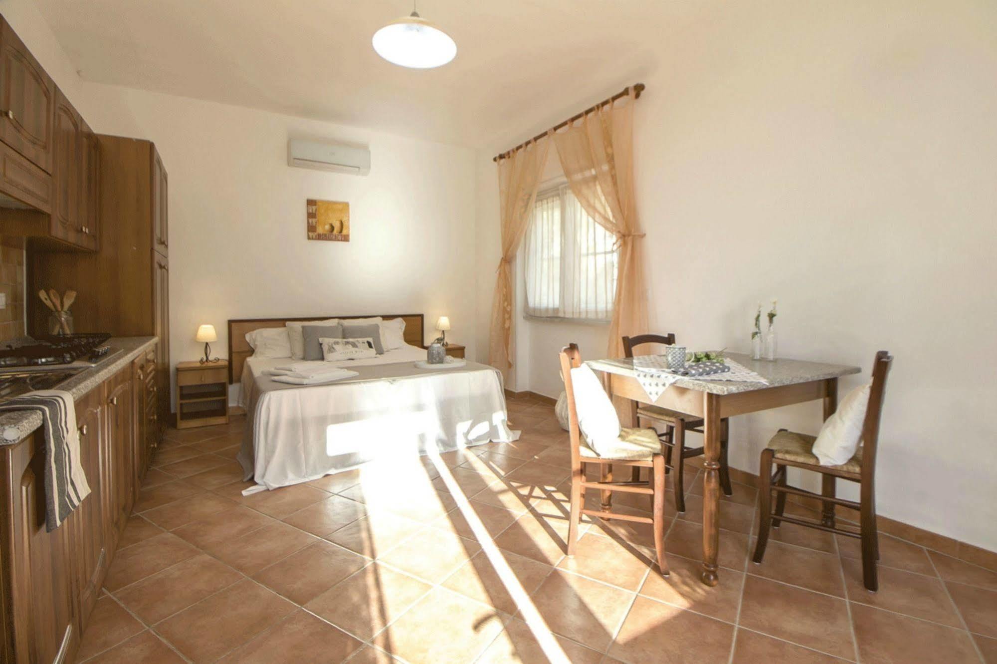 Casa Vacanze Cau - Viale Europa 알게로 외부 사진